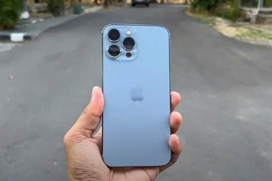 iPhone 13 Pro Max bỗng "nổi như cồn" giữa tháng 1/2025: Xả kho "quá đà", giá rẻ chưa từng có?