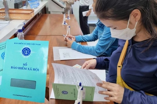 Số người lao động rút bảo hiểm xã hội một lần ở TP HCM giảm mạnh