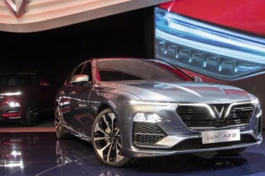 Ô tô giảm giá kỷ lục trước Tết 2025: Khách Việt "ồ ạt" chốt đơn