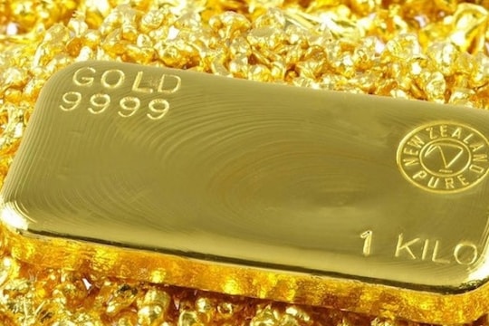 Thị trường kim loại quý hôm nay 16/1/2025: Giá vàng "hồi sinh mạnh mẽ"; bạc và đồng giữ đà đi lên