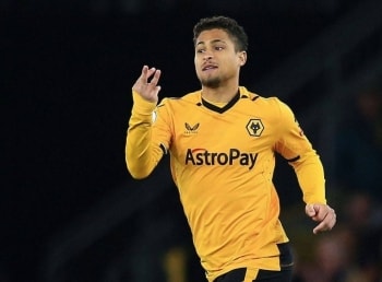 Tin chuyển nhượng mới nhất ngày 17/1/2025: Manchester United tìm ra người thay thế Casemiro; The Blues đón "người nhà" trở về