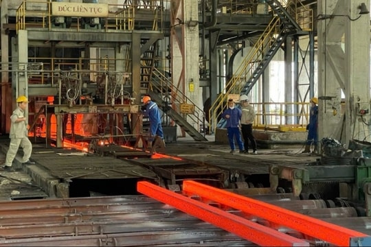 Một doanh nghiệp ngành thép bất ngờ báo lỗ gần trăm tỷ trong năm 2024