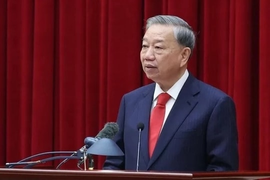 Tổng Bí thư Tô Lâm: Phấn đấu đạt mức tăng trưởng ít nhất 8% hoặc cao hơn trong năm 2025