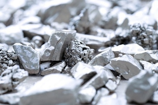 Giá bạc hôm nay 22/1/2025: Vàng tăng mạnh, bạc khó tránh khỏi ảnh hưởng