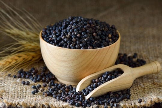 Giá tiêu hôm nay 22/1/2025: Tăng mạnh ngày cận Tết Ất Tỵ