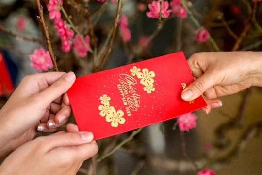 Chọn mua cổ phiếu nào để có "lì xì" đầu năm mới?