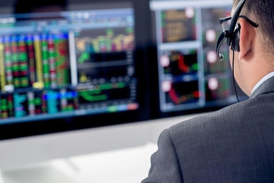 Khối ngoại duy trì bán ròng phiên 22/1, áp lực tập trung tại nhóm bluechips