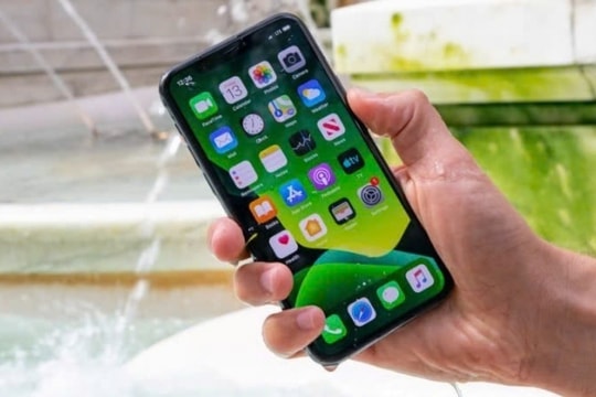 "Quà Tết" nhà Táo "tri ân" người dùng dịp cuối năm: iPhone 11 Pro giá rẻ thôi rồi