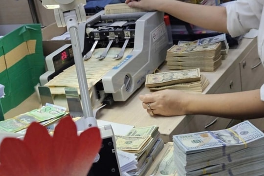 Tỷ giá USD hôm nay 24/1/2025: Chi số DXY “lưỡng lự” quanh mốc 108