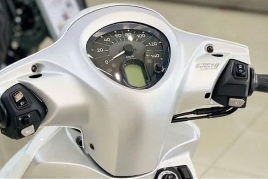 Ra mắt xe máy tay ga mới nhà Yamaha: Thiết kế sang trọng, giá bán hấp dẫn, "thách thức" Honda Vision