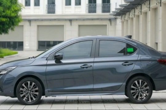 Honda City giảm giá sốc, ưu đãi cực lớn: Loạt đối thủ ngậm ngùi lùi về sau