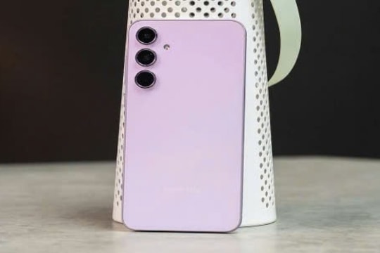 "Cỗ máy vạn năng" nhà Samsung giá chưa đến 8 triệu: "Nội thất" cứ "chất" thôi rồi