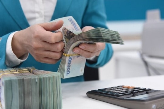 Gửi tiết kiệm ngắn hạn hay dài hạn: Chọn đúng kỳ hạn để tối ưu lợi nhuận