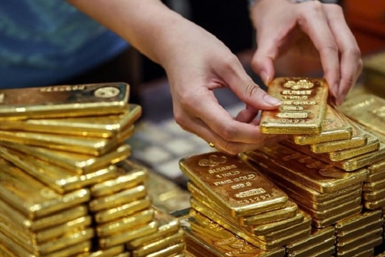 Giá vàng thế giới cao nhất mọi thời đại, vàng trong nước ra sao sau dịp vía Thần Tài?