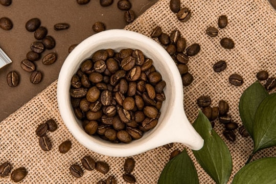 Giá cà phê Arabica tiếp tục lập kỷ lục sau 13 phiên tăng liên tiếp, Robusta cũng tăng không ngừng nghỉ