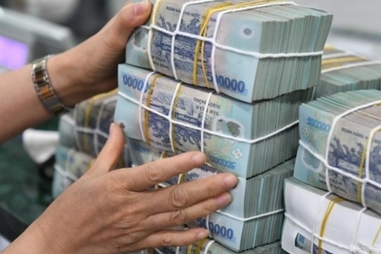 Lãi suất ngân hàng 12/2/2025: Kỳ hạn 9 tháng tăng mạnh