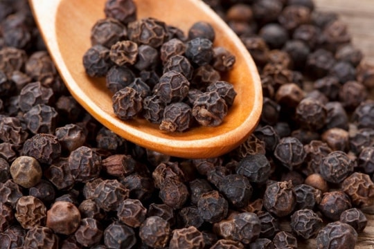 Giá tiêu hôm nay 15/2/2025: Tiếp tục giảm mạnh diện rộng, Đắk Nông duy trì mức giá cao nhất