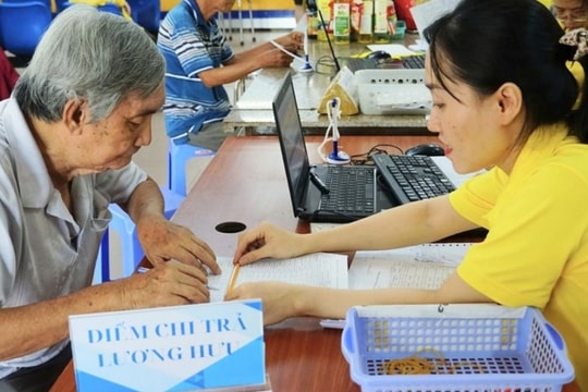 Nghỉ việc trước tuổi hưu, người lao động được hưởng những quyền lợi gì?