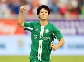 Đội tuyển Việt Nam sắp có "món quà lớn", siêu sao xứ Nghệ phát tín hiệu tái xuất mạnh mẽ