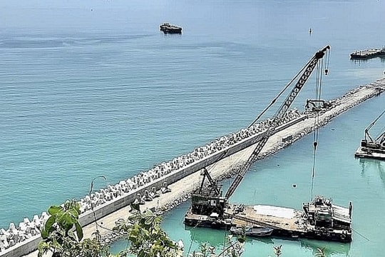 Bộ Kế hoạch và Đầu tư dừng thẩm định hồ sơ dự án 2 bến container cảng Liên Chiểu