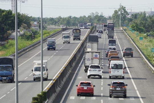 Gần 40.000 tỷ đồng rót vào tuyến cao tốc trọng điểm phía Nam, mở rộng gấp đôi làn đường, tạo bước ngoặt cho vùng ĐBSCL