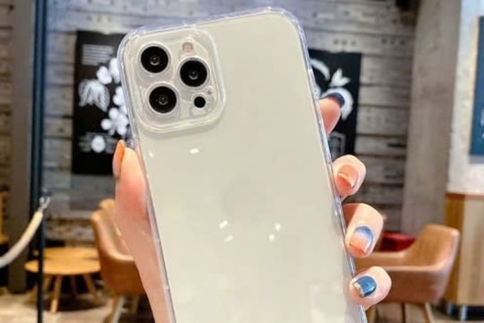 Bộ ba iPhone 14 Pro Max, 13 Pro Max, 12 Pro Max "rủ nhau" giảm mạnh: Cơ hội "săn" hàng hiệu giá rẻ