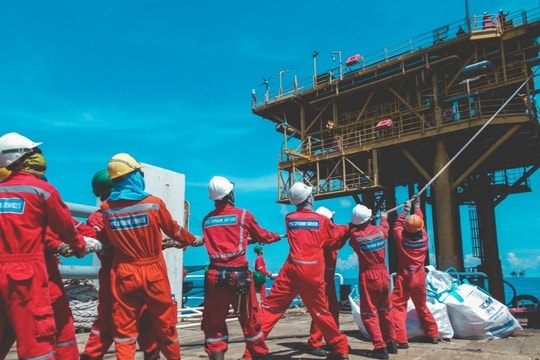 Dịch vụ Kỹ thuật Dầu khí Việt Nam (PVS): Lượng backlog dồi dào thúc đẩy tăng trưởng