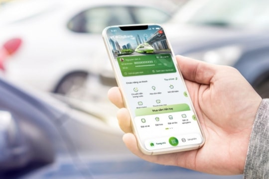 Khách hàng Vietcombank có thể bị tạm dừng rút tiền nếu chưa làm điều này