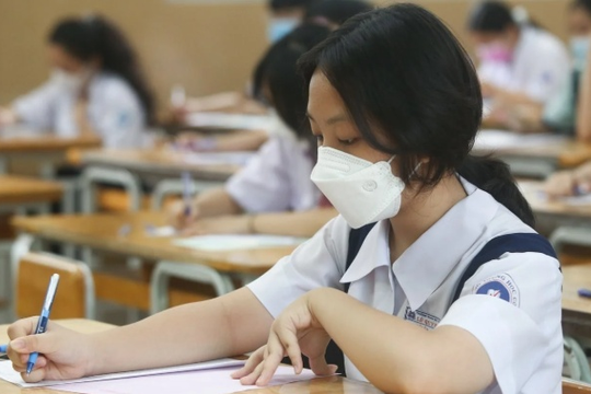 Gần 40 tỉnh, thành "chốt" môn thứ 3 thi vào lớp 10: Hà Nội sẽ chọn môn nào?