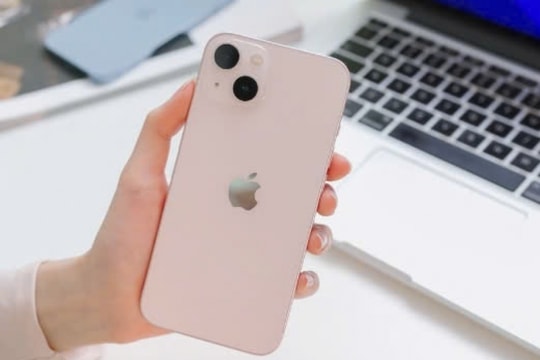 Xả kho iPhone 13, giá rẻ như cho nửa cuối tháng 2/2025: Hiệu năng vẫn quá đỉnh