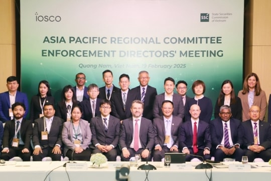 Tăng cường chia sẻ kinh nghiệm giám sát, thanh tra, cưỡng chế thực thi giữa các cơ quan quản lý thị trường chứng khoán tại APRC