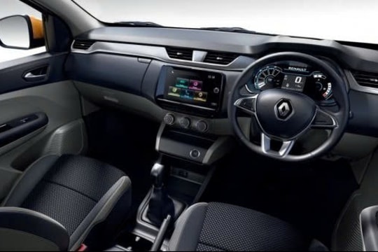 Lộ diện mẫu MPV giá rẻ nhất thế giới: Chiếc ô tô này có gì khiến Xpander lo lắng?