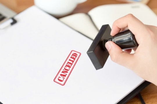 Doanh nghiệp ồ ạt hoãn kế hoạch phát hành cổ phiếu, điều gì đang diễn ra?