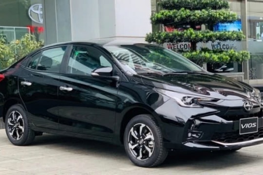 Giá xe Toyota Vios 2025 chạm đáy: Cơ hội "vàng" sở hữu sedan quốc dân!