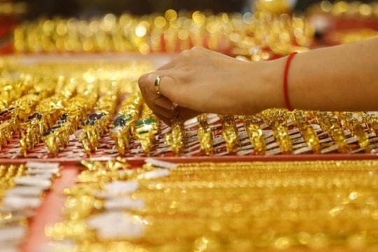 Giá vàng chiều nay 24/2/2025: Vàng tăng giá, NĐT vui mừng trước sóng mới trên thị trường