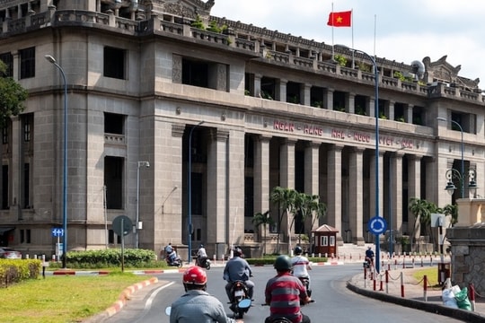 Thủ tướng yêu cầu thanh tra các ngân hàng tăng lãi suất huy động