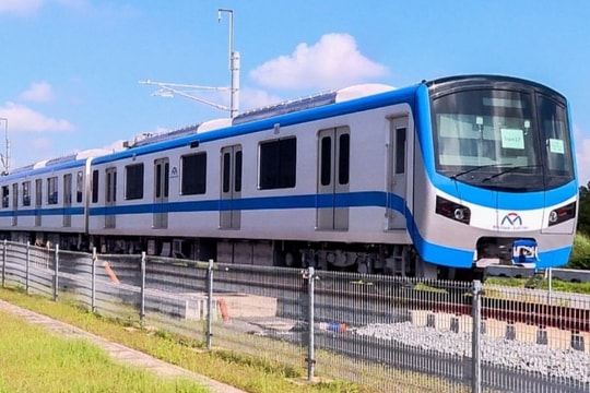 Đề xuất điều chỉnh nhiệm vụ chuẩn bị đầu tư 4 tuyến đường sắt quan trọng: 3 tuyến trọng điểm phía Nam, 1 tuyến ở miền Trung để nối với Lào