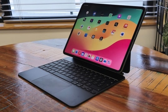 Chiếc iPad sở hữu hiệu năng "quái vật", màn OLED đỉnh cao: Liệu có thực sự thay thế laptop?