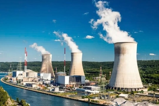 Đẩy nhanh tiến độ thực hiện dự án điện hạt nhân Ninh Thuận