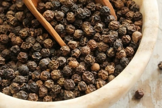 Giá tiêu hôm nay 28/2/2025: Giữ giá neo cao ở mức 159.000 đồng/kg