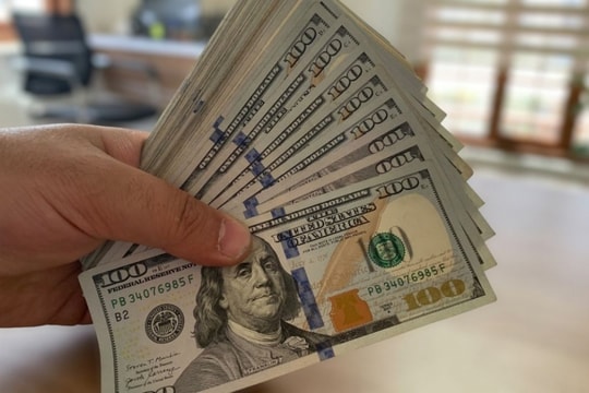 Tỷ giá USD hôm nay 28/2/2025: Chỉ số DXY chạm 107,3 điểm, đồng USD lấy lại vị thế