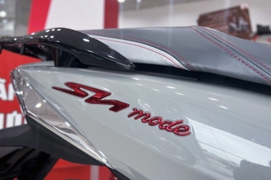 Mẫu xe máy rẻ ngang Honda Lead dân tình đổ xô "chốt đơn": Cơ hội vàng để sở hữu xe ga sang chảnh