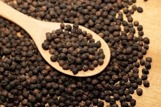 Giá tiêu hôm nay 1/3/2025: Tiếp tục giảm sâu, dự báo Trung Quốc tăng cường thu mua