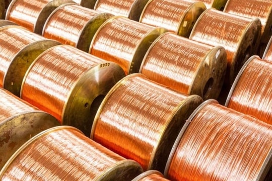 Giá đồng hôm nay 3/3/2025: Đồng giảm mạnh, thương mại toàn cầu chịu sức ép