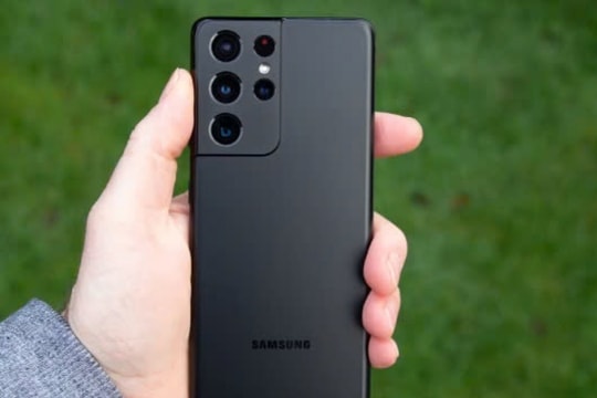 “Cỗ máy thời gian” Samsung Galaxy S21 Ultra mang hiệu năng flagship đã về với giá bình dân