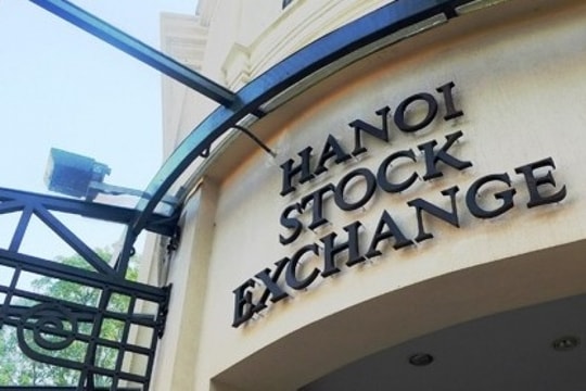 HNX-Index tăng 7,25% trong tháng 2, khối ngoại đảo chiều mua ròng sau 4 tháng rút vốn