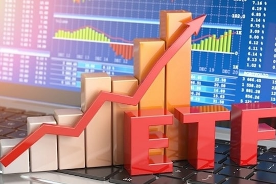 Yuanta: Nhóm ngân hàng dẫn đầu danh mục mua ròng của quỹ ETF ngoại