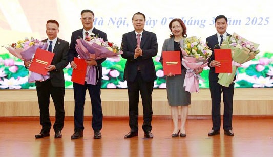Công bố cơ cấu tổ chức mới của Ủy ban Chứng khoán Nhà nước