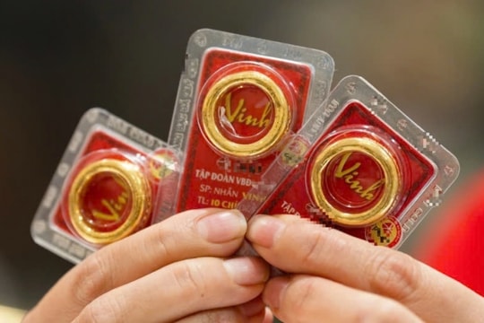 Giá vàng nhẫn hôm nay 10/3: Các nơi "bảo nhau" lên giá, mốc 94 triệu chỉ còn là thời gian