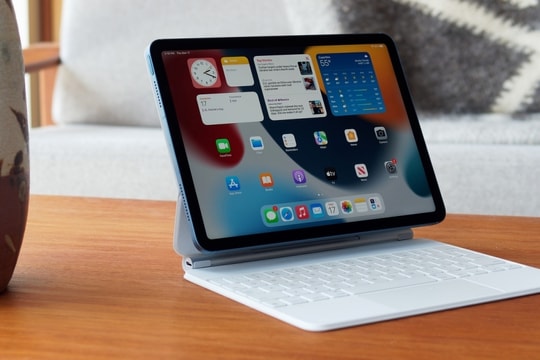 Chiếc iPad giá rẻ cực đáng tiền: Mạnh mẽ, bền bỉ, cân mọi tác vụ